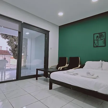 Apartment Cypress